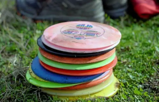 What do the numbers on disc golf discs mean